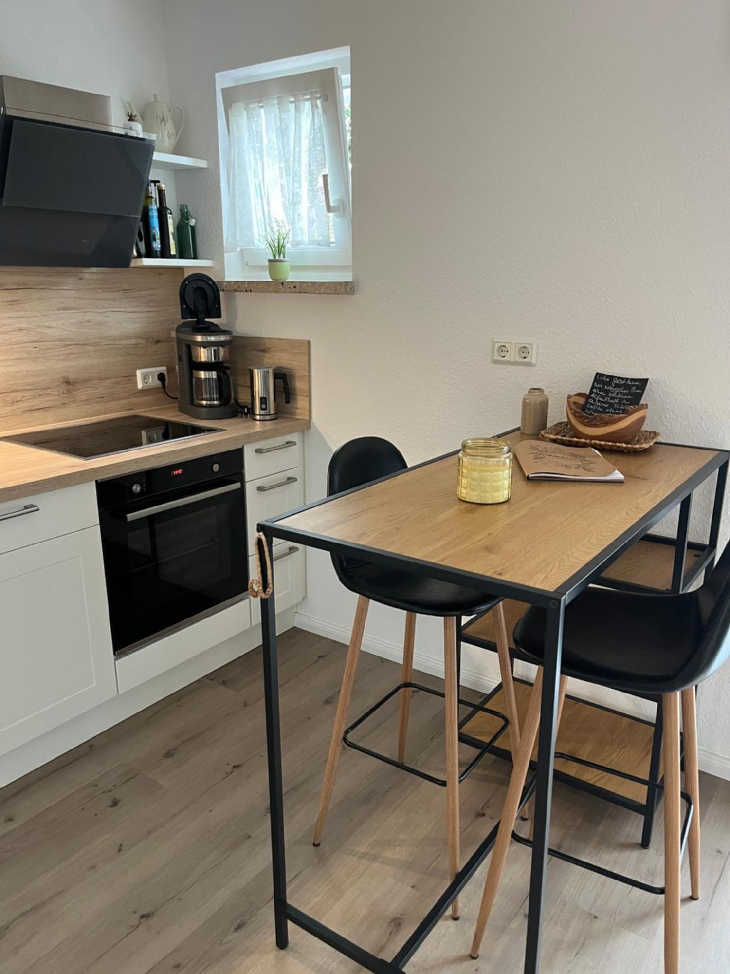 Fewo Brauel Am Nordpfad Zevener Geest - Ruhige, Moderne 2 Zimmer Wohnung, Ladestation, Parkplatz, Wlan, Garten Exterior photo